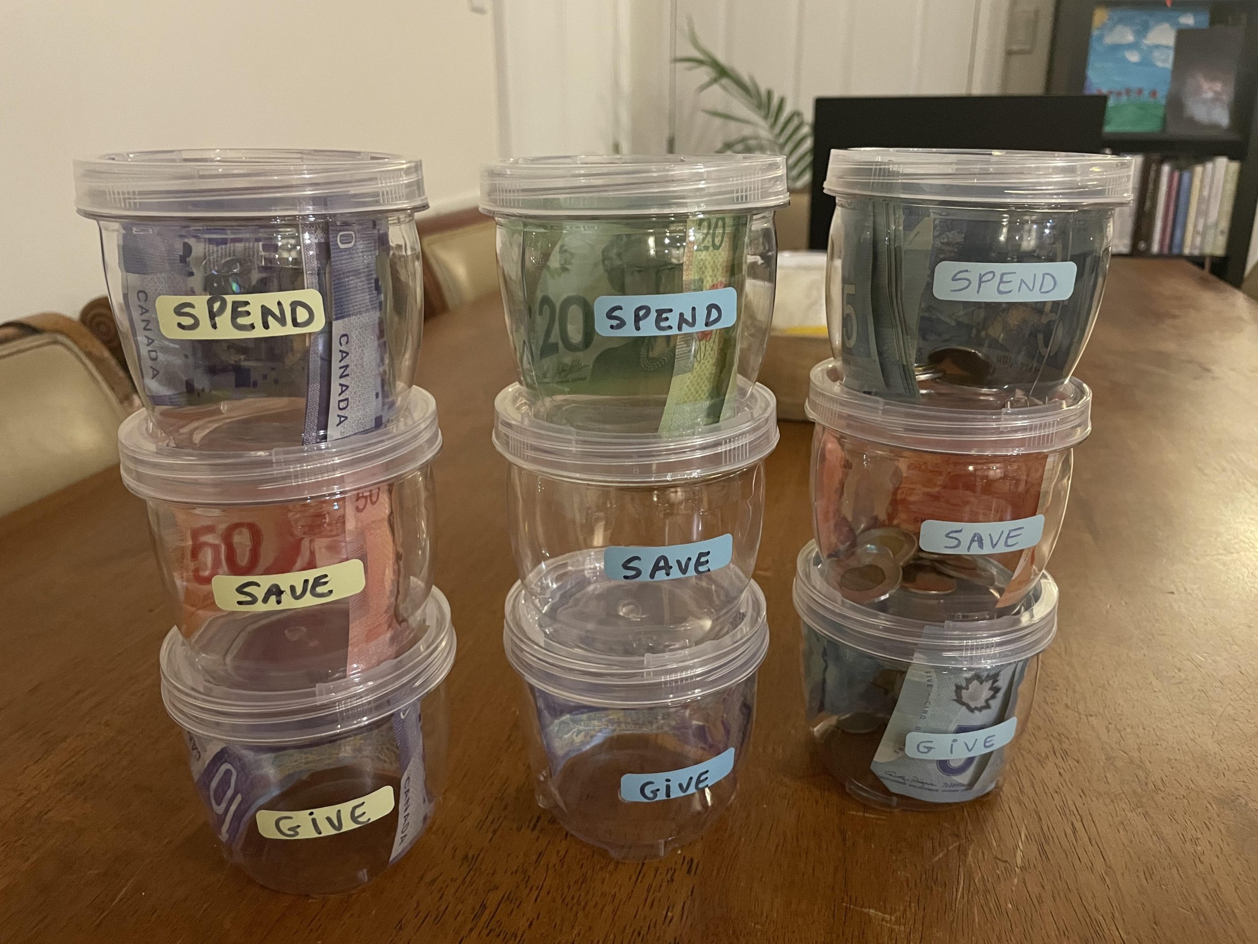 3 buckets for saving, spending and giving